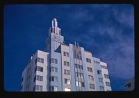 Ritz Plaza Hotel, Miami Beach, Florida (1990) photography in high resolution by John Margolies. Original from the Library of Congress. 