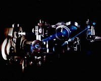 Raman spectroscopy used to analyze fuel-air ratios in an engine.