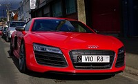 2013 Audi R8 Quattro V10.