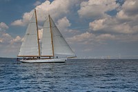 Summer Wind Cruise, Aston. Original public domain image from <a href="https://www.flickr.com/photos/unitedstatesnavalacademy/29170862423/" target="_blank">Flickr</a>