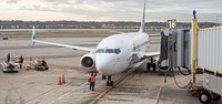 Alaska Airlines Flight 4 arrives at Reagan National Airport, in Washington, D.C., on Monday, Nov. 14, 2016. 1,000 gallons of biofuel produced from discarded tree limbs and branches were blended with the standard aviation fuel used for this flight. USDA photo by Lance Cheung. Original public domain image from Flickr