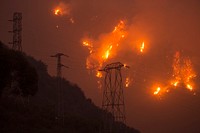 Thomas Fire, Ventura, CA, Los Padres NF, 2017. Original public domain image from <a href="https://www.flickr.com/photos/usforestservice/38424922314/" target="_blank" rel="noopener noreferrer nofollow">Flickr</a>