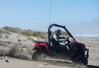 Off-highway vehicle enthusiasts can find room to play in the sand at Samoa Dunes along the north jetty of Humboldt Bay near Eureka. Original public domain image from <a href="https://www.flickr.com/photos/blmcalifornia/41415402494/" target="_blank">Flickr</a>