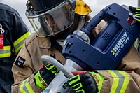 New Jersey Department of Military and Veterans Affairs Fire Captain Julius Simmons trains with extrication gear on Atlantic City Air National Guard Base, N.J., Sept. 25, 2018. (U.S. Air National Guard photo by Master Sgt. Matt Hecht). Original public domain image from Flickr