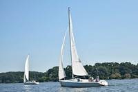 ANNAPOLIS, Md. (July 30, 2019) Midshipmen 4th Class, or plebes, from the United States Naval Academy Class of 2023 complete sailing training during the fifth week of Plebe Summer, a demanding six-week indoctrination period intended to transition the candidates from civilian to military life.