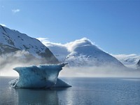 Iceberg on Portage Lake. Glacier Ranger District, Chugach National Forest. (Photo by Tyra Olstad). Original public domain image from Flickr