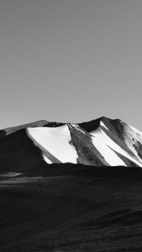 Nature mobile wallpaper background bw, snow covered mountains in Northern India