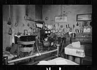 Kitchen, bedroom, sitting room, et al., Hamilton County, Ohio. Sourced from the Library of Congress.