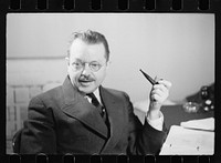 H.H. Bentley, Washington, D.C., Principal Architect of Milwaukee project, Suburban Resettlement Division. Sourced from the Library of Congress.