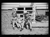 [Untitled photo, possibly related to: Among first homesteaders at Decatur Homesteads, Decatur, Indiana]. Sourced from the Library of Congress.
