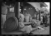 [Untitled photo, possibly related to: Marketplace at New Orleans, Louisiana]. Sourced from the Library of Congress.