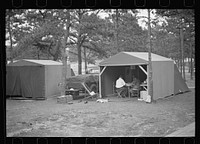 Scenes at the auto trailer camp, Dennis Port, Massachusetts. Sourced from the Library of Congress.