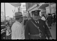 Policeman, Lincoln, Nebraska. Sourced from the Library of Congress.