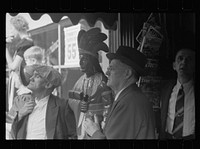 Spectators at sesquicentennial parade, Cincinnati, Ohio. Sourced from the Library of Congress.