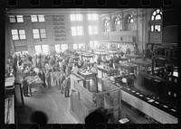 [Untitled photo, possibly related to: Open grain market, Minneapolis Grain Exchange, Minneapolis, Minnesota]. Sourced from the Library of Congress.