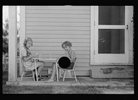 [Untitled photo, possibly related to: Children at Tygart Valley Homesteads, West Virginia]. Sourced from the Library of Congress.