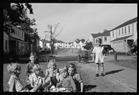 [Untitled photo, possibly related to: Greendale, Wisconsin]. Sourced from the Library of Congress.