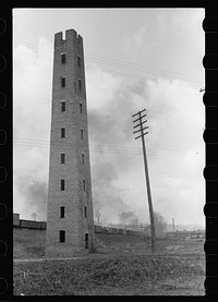 Old shot tower, Dubuque, Iowa. Sourced from the Library of Congress.