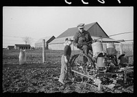 [Untitled photo, possibly related to: Farm manager talking with farmer at Granger Homesteads, Iowa]. Sourced from the Library of Congress.
