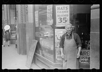 Shoemaker, Chicago, Illinois. Sourced from the Library of Congress.