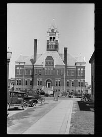 Courthouse, Crawford County, Robinson, Illinois. Sourced from the Library of Congress.