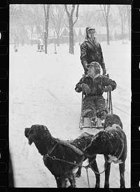 [Untitled photo, possibly related to: Snow carnival, New Hampshire (Lancaster)]. Sourced from the Library of Congress.