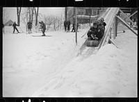 Toboggan, Lancaster, New Hampshire. Sourced from the Library of Congress.