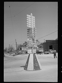 Road sign, Crossville, Tennessee. Sourced from the Library of Congress.