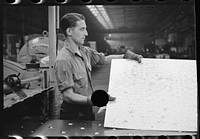 [Untitled photo, possibly related to: Steelworker at galvanizing machine, Pittsburgh, Pennsylvania]. Sourced from the Library of Congress.
