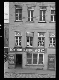 Machine shop, Québec, Canada. Sourced from the Library of Congress.