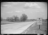 [Untitled photo, possibly related to: State line, Wisconsin and Illinois]. Sourced from the Library of Congress.