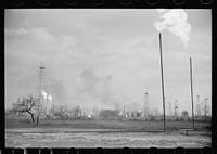 [Untitled photo, possibly related to: Oil field, Marion County, Illinois]. Sourced from the Library of Congress.