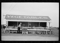 Vegetable stand along highway, Rice County, Minnesota. Sourced from the Library of Congress.