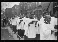 [Untitled photo, possibly related to: Easter procession outside of fashionable  church, Black Belt, Chicago, Illinois]. Sourced from the Library of Congress.