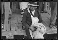 Cotton picker, Arkansas. Sourced from the Library of Congress.