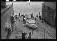 [Untitled photo, possibly related to: Art class. Provincetown's reputation as an art center provides ample income for several art schools]. Sourced from the Library of Congress.