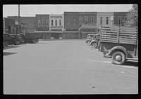 [Untitled photo, possibly related to: Murfreesboro, Tennessee]. Sourced from the Library of Congress.
