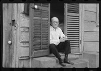 [Untitled photo, possibly related to: Resident at Amite City, Louisiana]. Sourced from the Library of Congress.