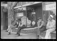 Men loafing, Crossville, Tennessee. Sourced from the Library of Congress.