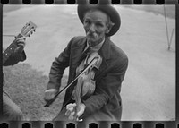 Fiddlin' Bill Hensley, mountain fiddler, Asheville, North Carolina. Sourced from the Library of Congress.
