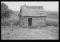 Home of destitute Ozark family, Arkansas. Sourced from the Library of Congress.