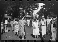 [Untitled photo, possibly related to: Farmpeople at fair in central Ohio]. Sourced from the Library of Congress.