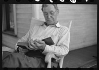 [Untitled photo, possibly related to: Front porch. Sunday afternoon, Vincennes, Indiana]. Sourced from the Library of Congress.