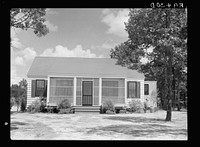 House at Magnolia Homesteads, Mississippi. Sourced from the Library of Congress.