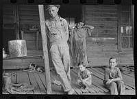 Floyd Burroughs and Tengle children, Hale County, Alabama. Sourced from the Library of Congress.