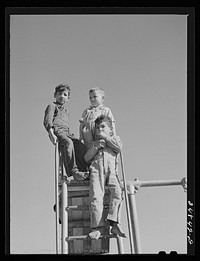 Nursery school children. Robstown camp, Texas. Sourced from the Library of Congress.