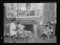 Interior of the old Pettway home, now inhabited by John Miller, foreman of the Gees Bend es. Alabama. Sourced from the Library of Congress.