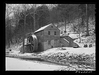 Norris, Tennessee (vicinity). Old mill. Sourced from the Library of Congress.