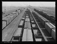 Railroad. Newark, New Jersey. Sourced from the Library of Congress.