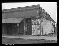 [Untitled photo, possibly related to: Abandoned store. Cambria, Illinois]. Sourced from the Library of Congress.